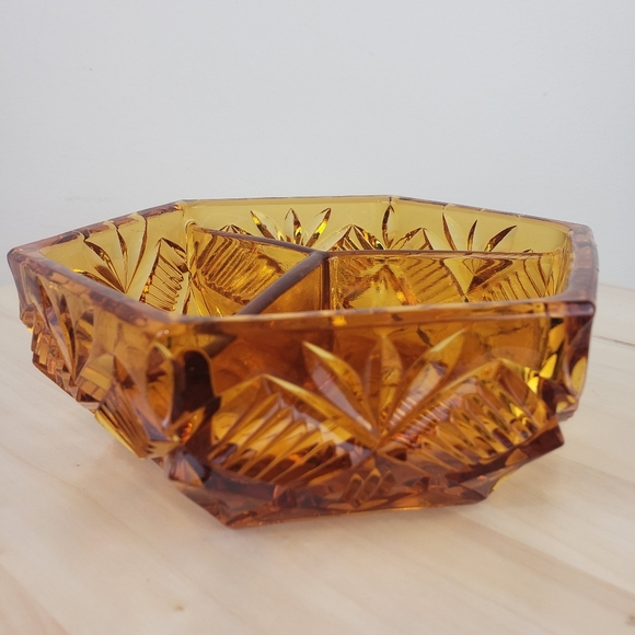 Vintage Amber Cut Glass Divided Dish Bow Candy Nuts Dining Decor - Picture 6 of 10